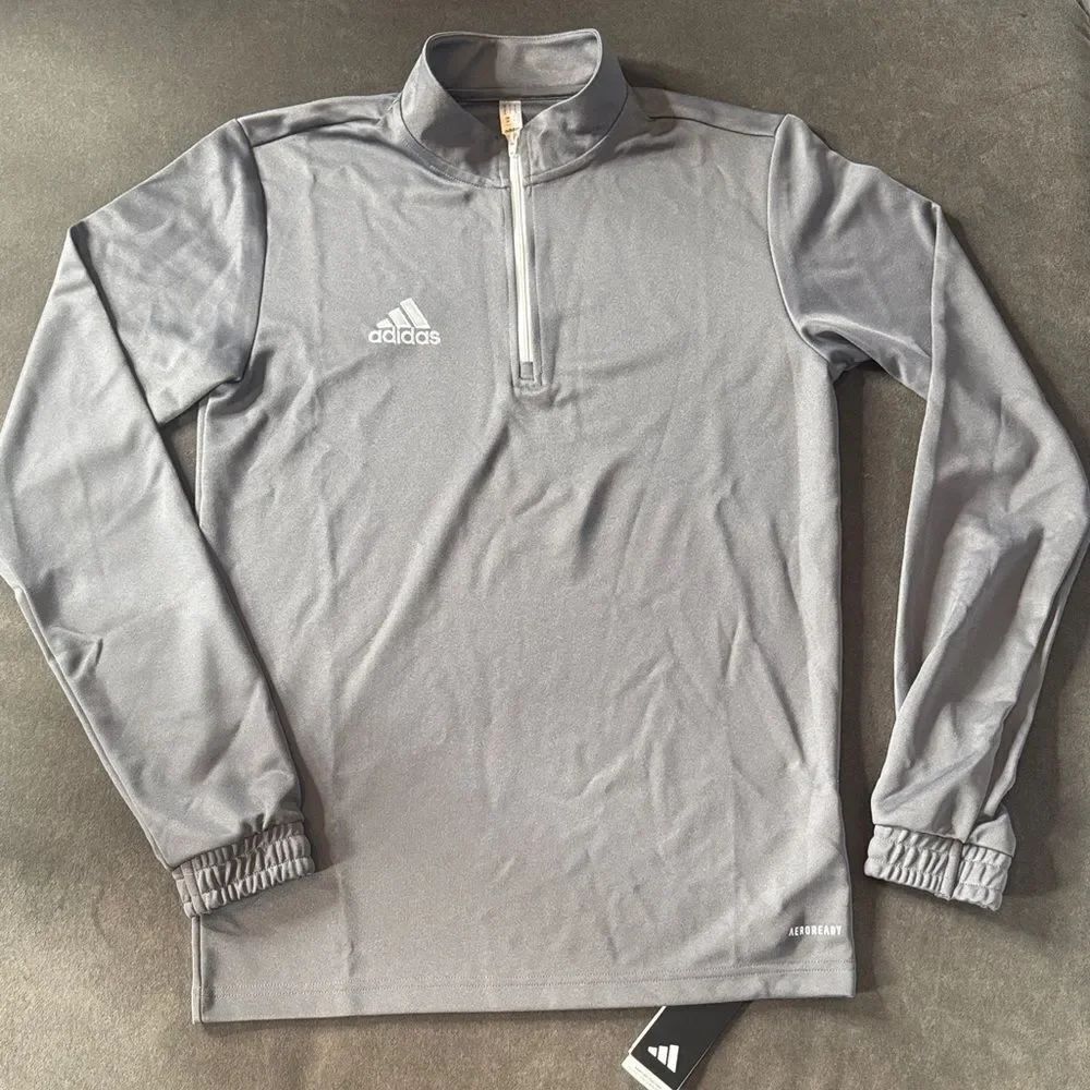 Men’s Adidas Athletic Training Top Sweatshirt Long Sleeve 1/4 Zip Gray Small NWT